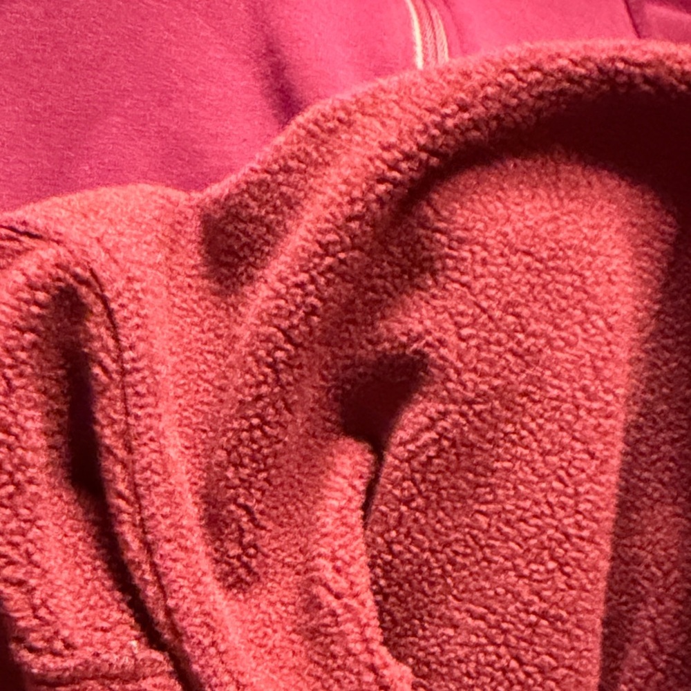 REI half-zip fleece pullover in Burgandy - Picture 10 of 10